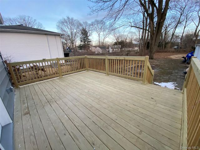 1193 Brookdale Avenue, Bay Shore, NY 11706