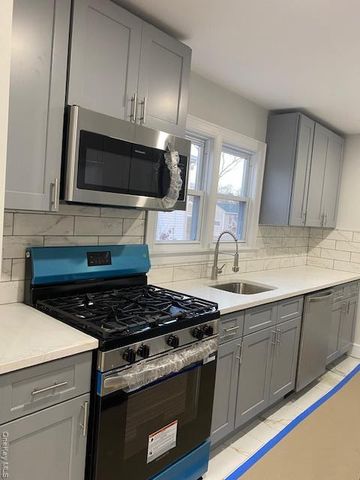 1193 Brookdale Avenue, Bay Shore, NY 11706