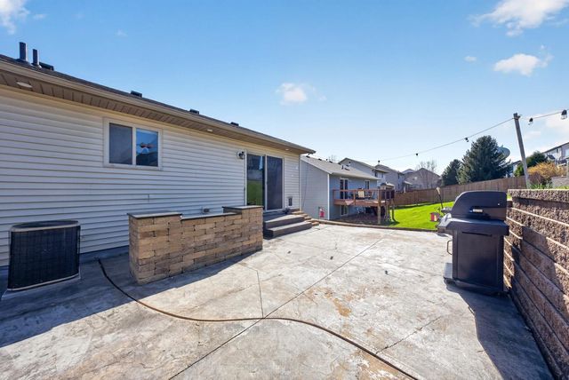 6238 Somersby Court NW, Rochester, MN 55901