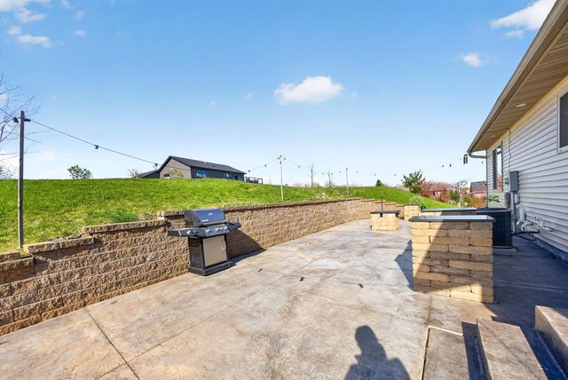 6238 Somersby Court NW, Rochester, MN 55901