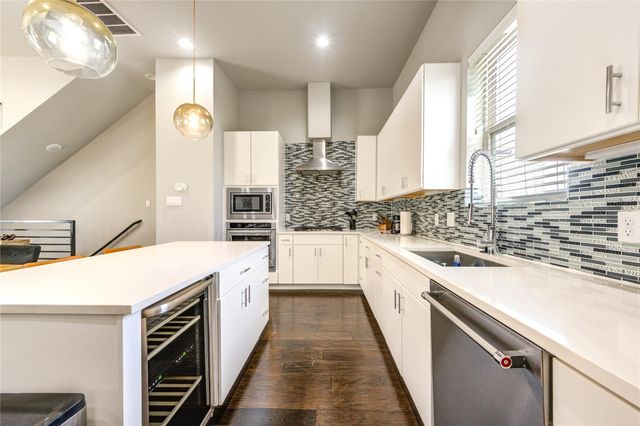 2107 Engelmohr Street B, Houston, TX 77054