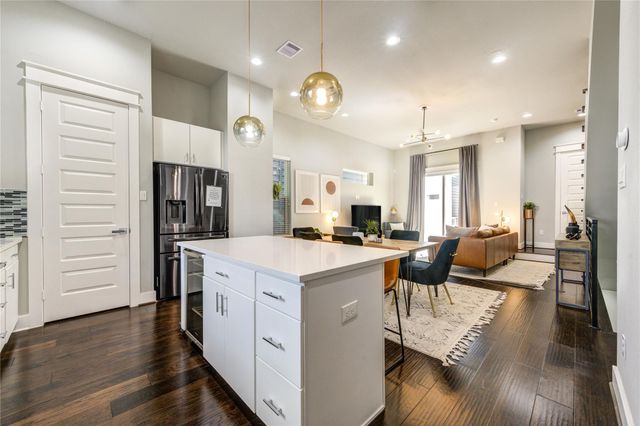 2107 Engelmohr Street B, Houston, TX 77054
