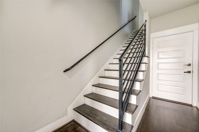 2107 Engelmohr Street B, Houston, TX 77054