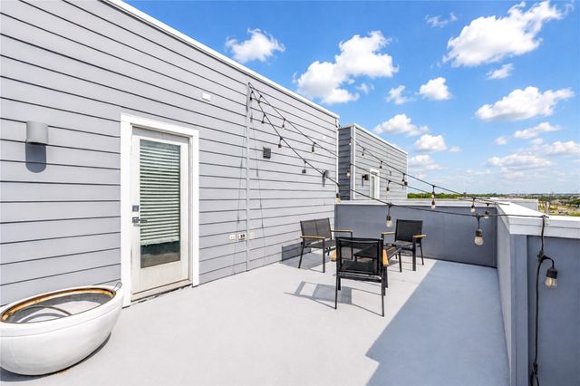 2107 Engelmohr Street B, Houston, TX 77054