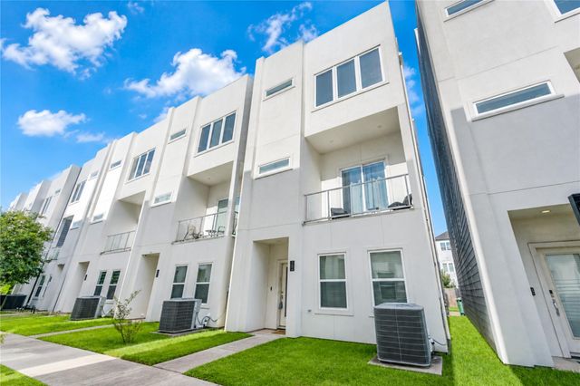 2107 Engelmohr Street B, Houston, TX 77054
