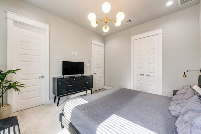 2107 Engelmohr Street B, Houston, TX 77054