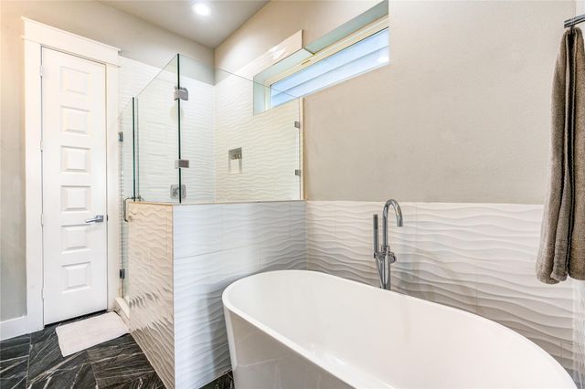 2107 Engelmohr Street B, Houston, TX 77054