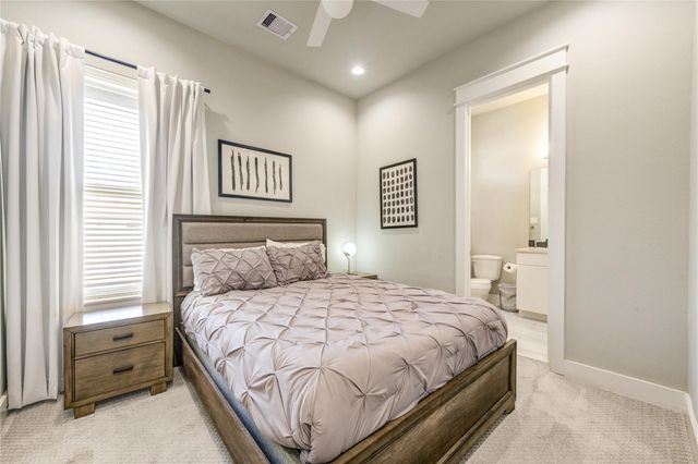 2107 Engelmohr Street B, Houston, TX 77054