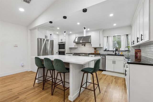 2133 Ebbtide Lane, Dallas, TX 75224