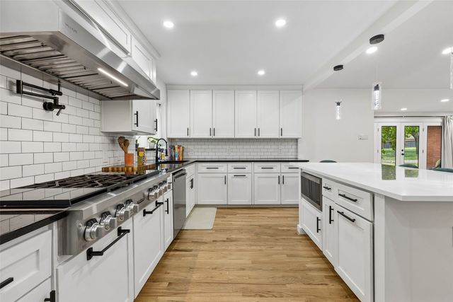 2133 Ebbtide Lane, Dallas, TX 75224