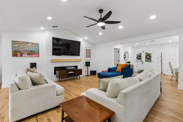 2133 Ebbtide Lane, Dallas, TX 75224