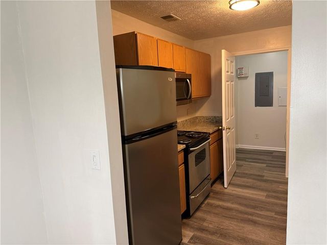 1303 Waldrop Place, Decatur, GA 30034
