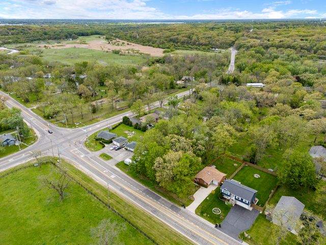 1107 Main Street, Spring Grove, IL 60081