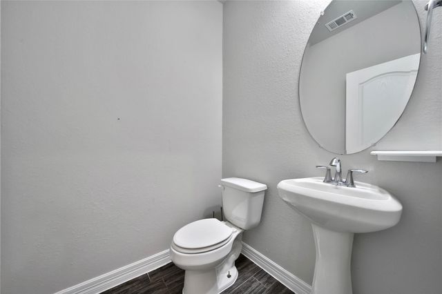 331 Silver Carp Trail, Conroe, TX 77318