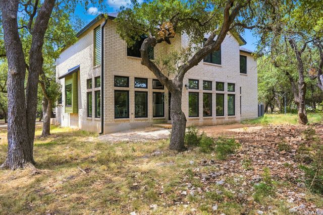 549 ACACIA PKWY, Spring Branch, TX 78070