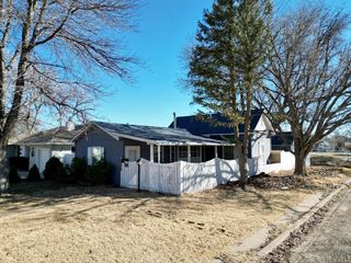 622 S 6th St, Rocky Ford, CO 81067