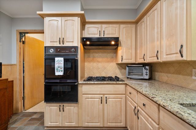 513 N 38th Street, Corsicana, TX 75110