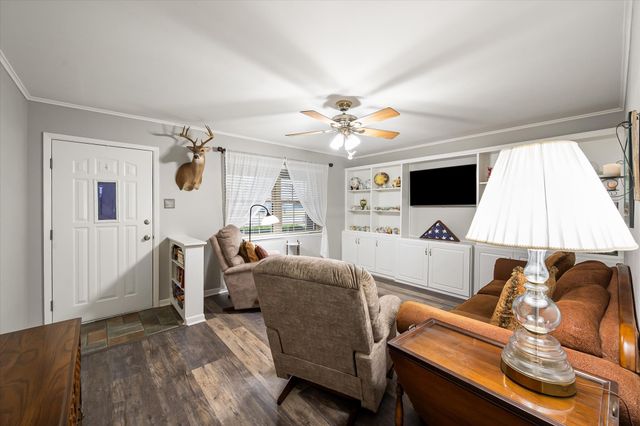 513 N 38th Street, Corsicana, TX 75110