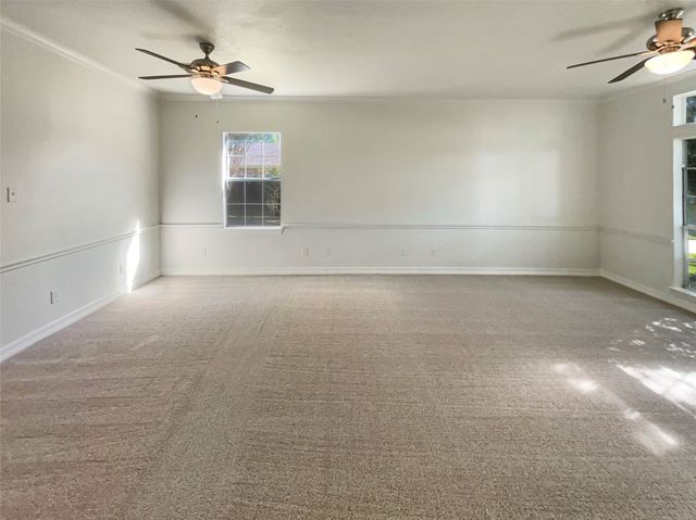 6804 Savannah Lane, Fort Worth, TX 76132