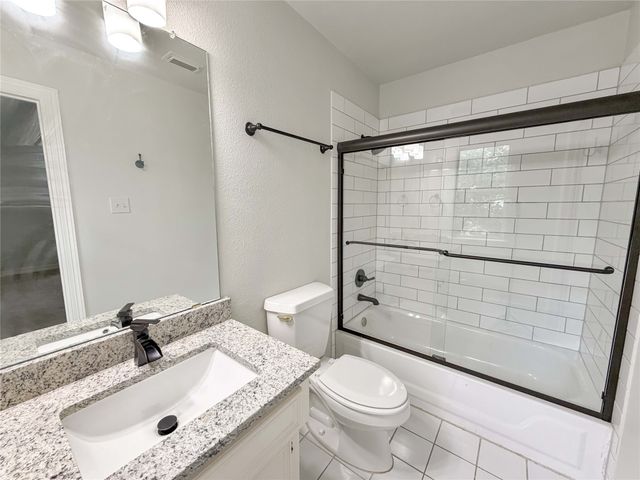 6804 Savannah Lane, Fort Worth, TX 76132