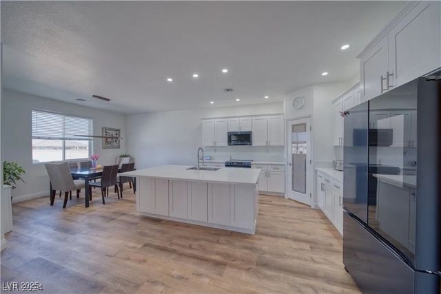 6440 Montclair Street, Pahrump, NV 89061