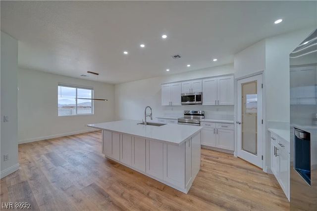 6440 Montclair Street, Pahrump, NV 89061