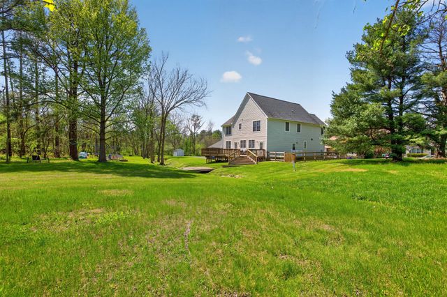 29 S CHURCH ST, Lovettsville, VA 20180