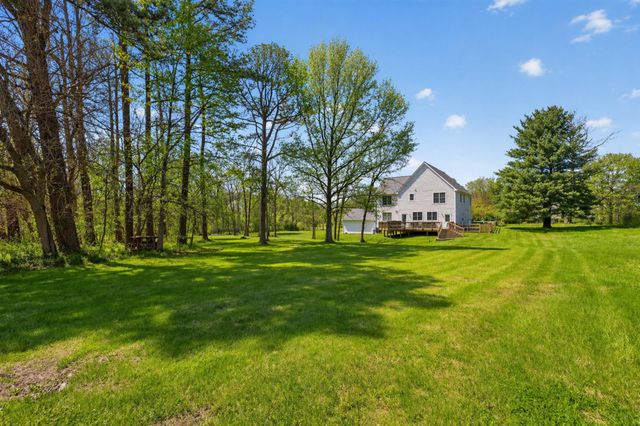 29 S CHURCH ST, Lovettsville, VA 20180