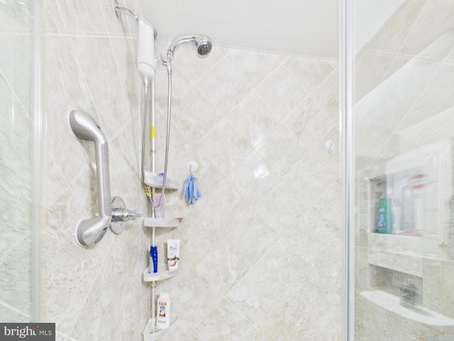 14559 EASTMAN ST, Woodbridge, VA 22193