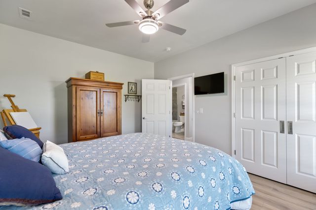 1071 Sycamore Ln, Nunnelly, TN 37137