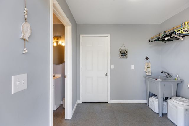 1071 Sycamore Ln, Nunnelly, TN 37137