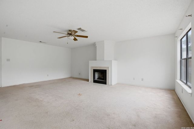 281 Samantha, Schertz, TX 78154