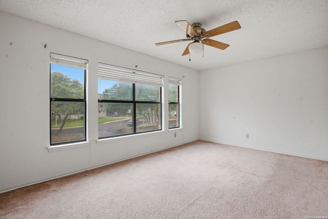 281 Samantha, Schertz, TX 78154