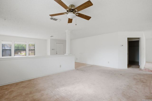 281 Samantha, Schertz, TX 78154