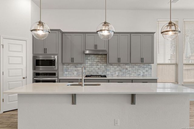 1732 Doubleday Ln, San Antonio, TX 78253