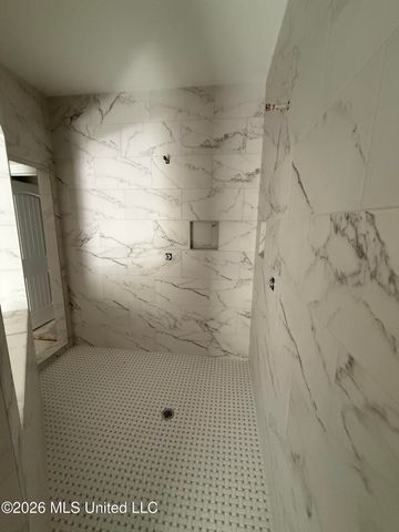 410 Poplar Lane, Holly Springs, MS 38635