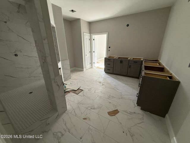 410 Poplar Lane, Holly Springs, MS 38635