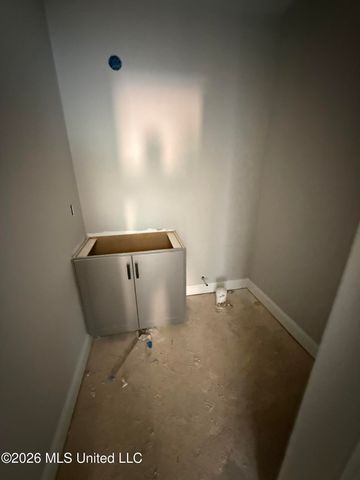 410 Poplar Lane, Holly Springs, MS 38635