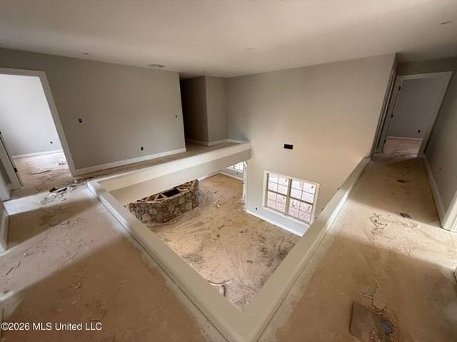 410 Poplar Lane, Holly Springs, MS 38635