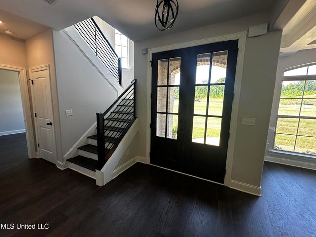 410 Poplar Lane, Holly Springs, MS 38635