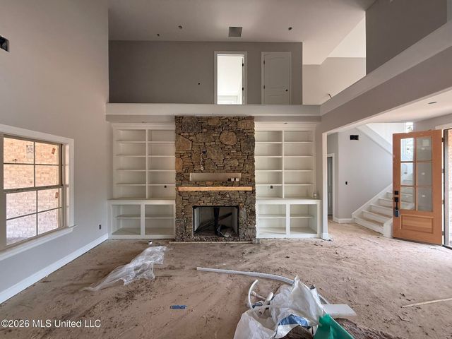 410 Poplar Lane, Holly Springs, MS 38635