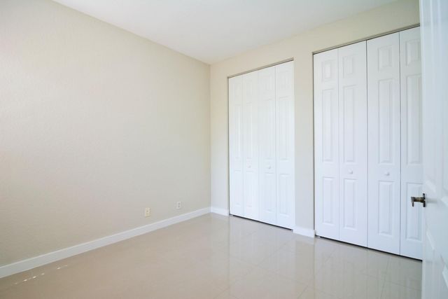 2877 Kinsington Cir 2877, Fort Lauderdale, FL 33332