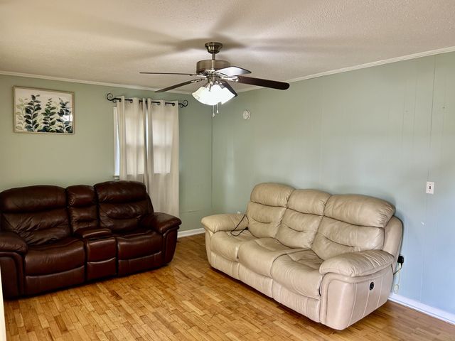 101 N Old Military Rd, Summertown, TN 38483