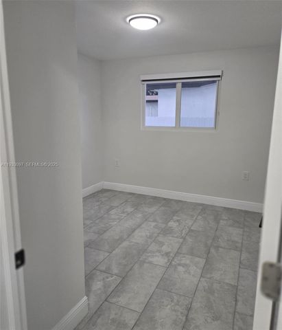 38 Edmund Rd 1, West Park, FL 33023