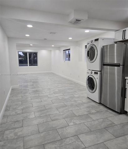 38 Edmund Rd 1, West Park, FL 33023