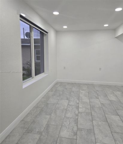 38 Edmund Rd 1, West Park, FL 33023