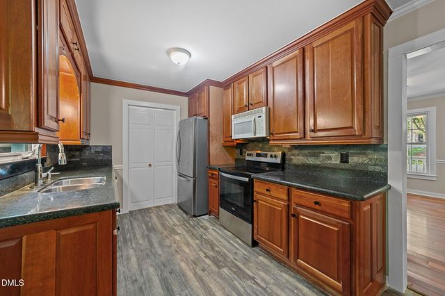 804 Olive Street, Apex, NC 27502