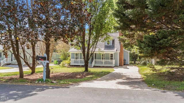 804 Olive Street, Apex, NC 27502