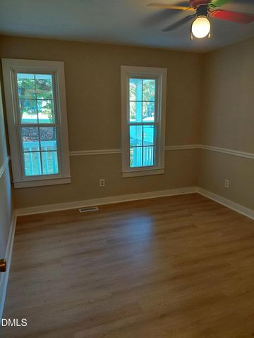 804 Olive Street, Apex, NC 27502