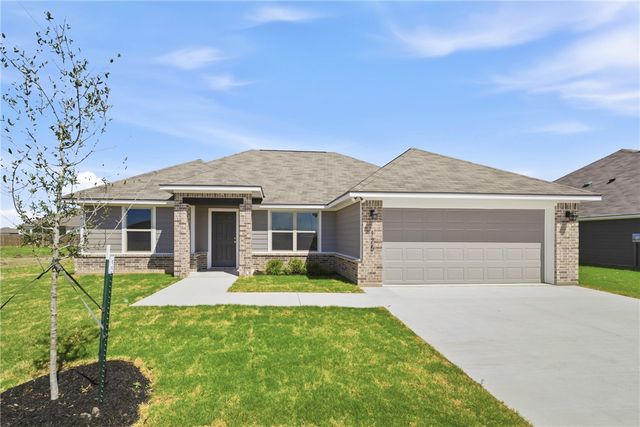 125 Cotton Cove, Snook, TX 77878